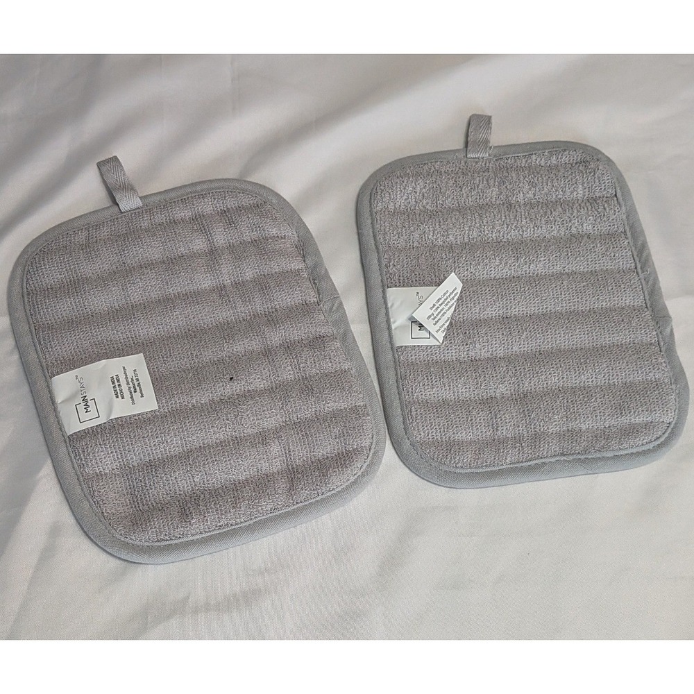 Mainstays Pot Holders Set of‎ 2 Grey Quilted Cotton Terry Cloth Excellent Loop